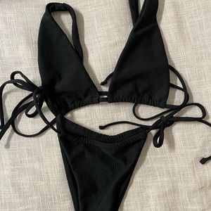 Quatre Bikini